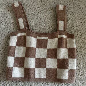 BaeVely Checkered Sweater Tank size Medium